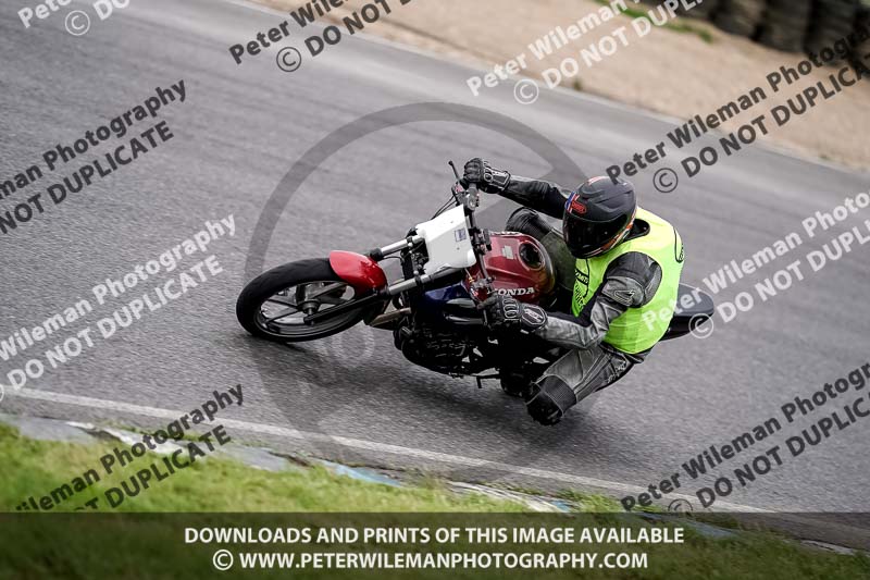 enduro digital images;event digital images;eventdigitalimages;lydden hill;lydden no limits trackday;lydden photographs;lydden trackday photographs;no limits trackdays;peter wileman photography;racing digital images;trackday digital images;trackday photos